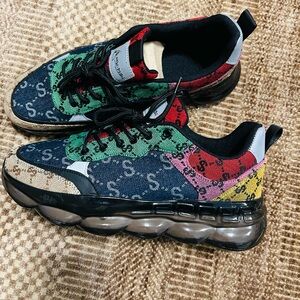 New Pibu Athletic Shoe Fun Casual Tennis Shoe Size 10 , EUR 44 NWOT